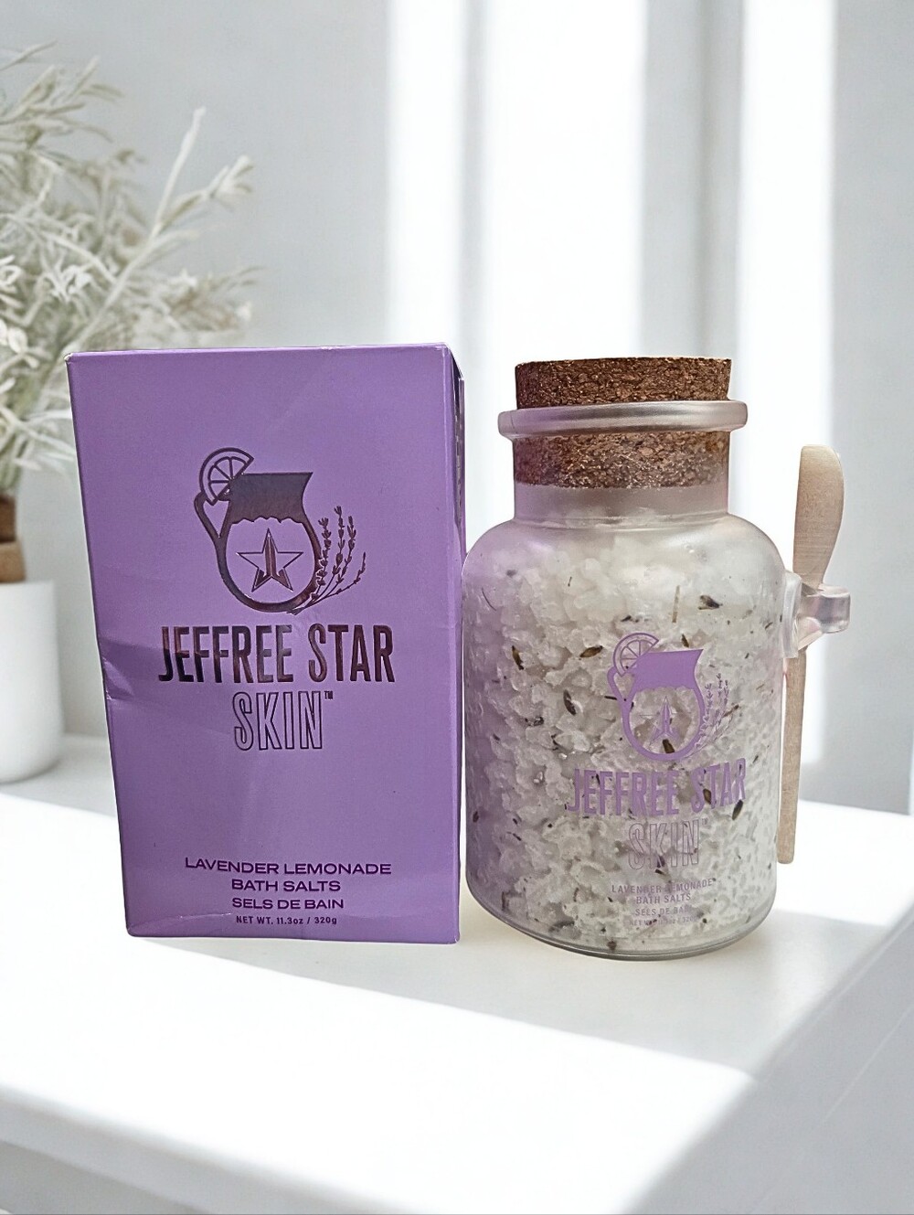 Jeffree Star Bundle NEW | Supreme Gloss, The Gloss, Concealers & Skin - Picture 2 of 16